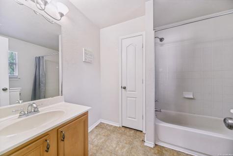127 Hampton Bend Boerne TX 78006