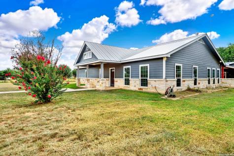 14805 Ladd Road Atascosa TX 78002