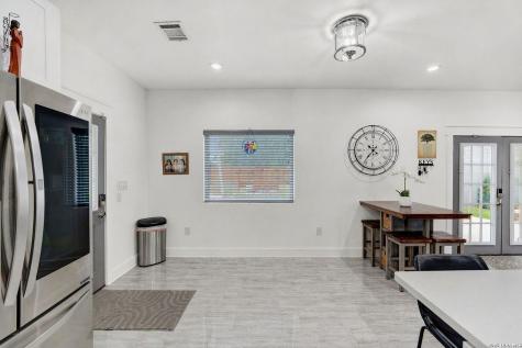 14805 Ladd Road Atascosa TX 78002