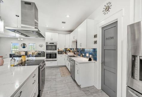 14805 Ladd Road Atascosa TX 78002