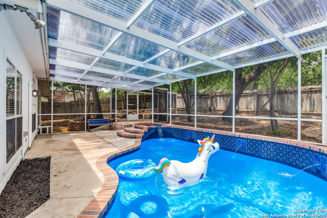 8015 Viking Trail San Antonio TX 78250