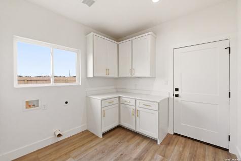 705 34th Street Hondo TX 78861