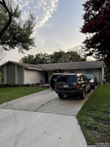 1035 Lemon Tree Street San Antonio TX 78245