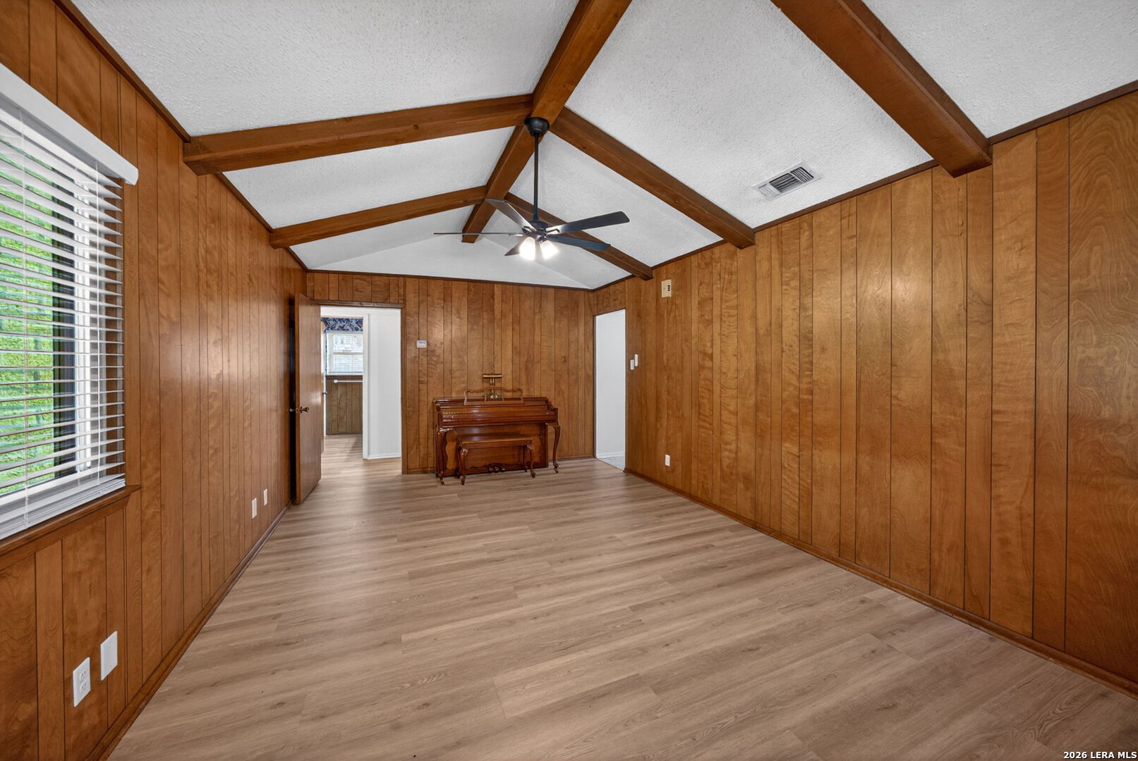 6331 Cornplanter Street Leon Valley TX 78238