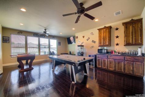 9811 Klein Court New Braunfels TX 78132