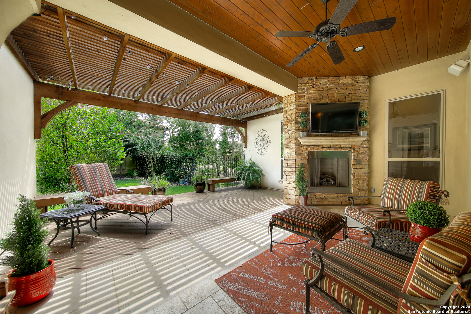 22314 Viajes San Antonio TX 78261