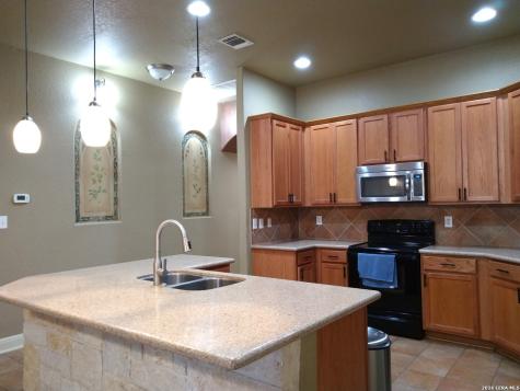 5714 Southern Oaks San Antonio TX 78261