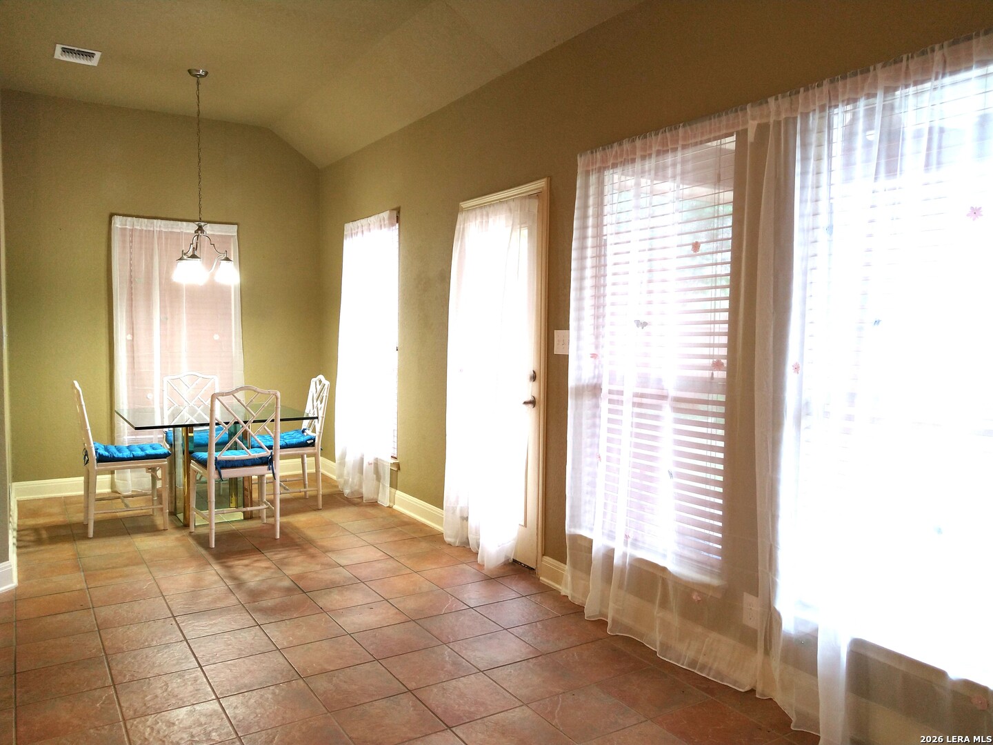 5714 Southern Oaks San Antonio TX 78261