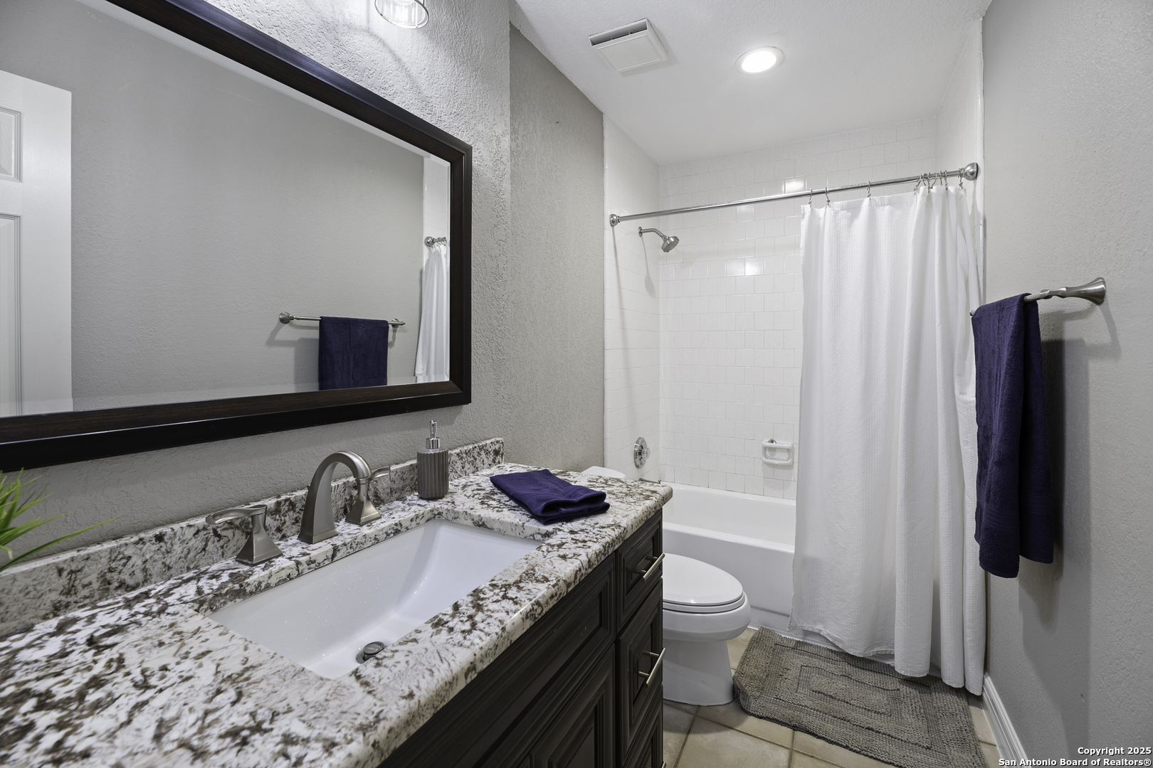 9400 Woodland Hills San Antonio TX 78250