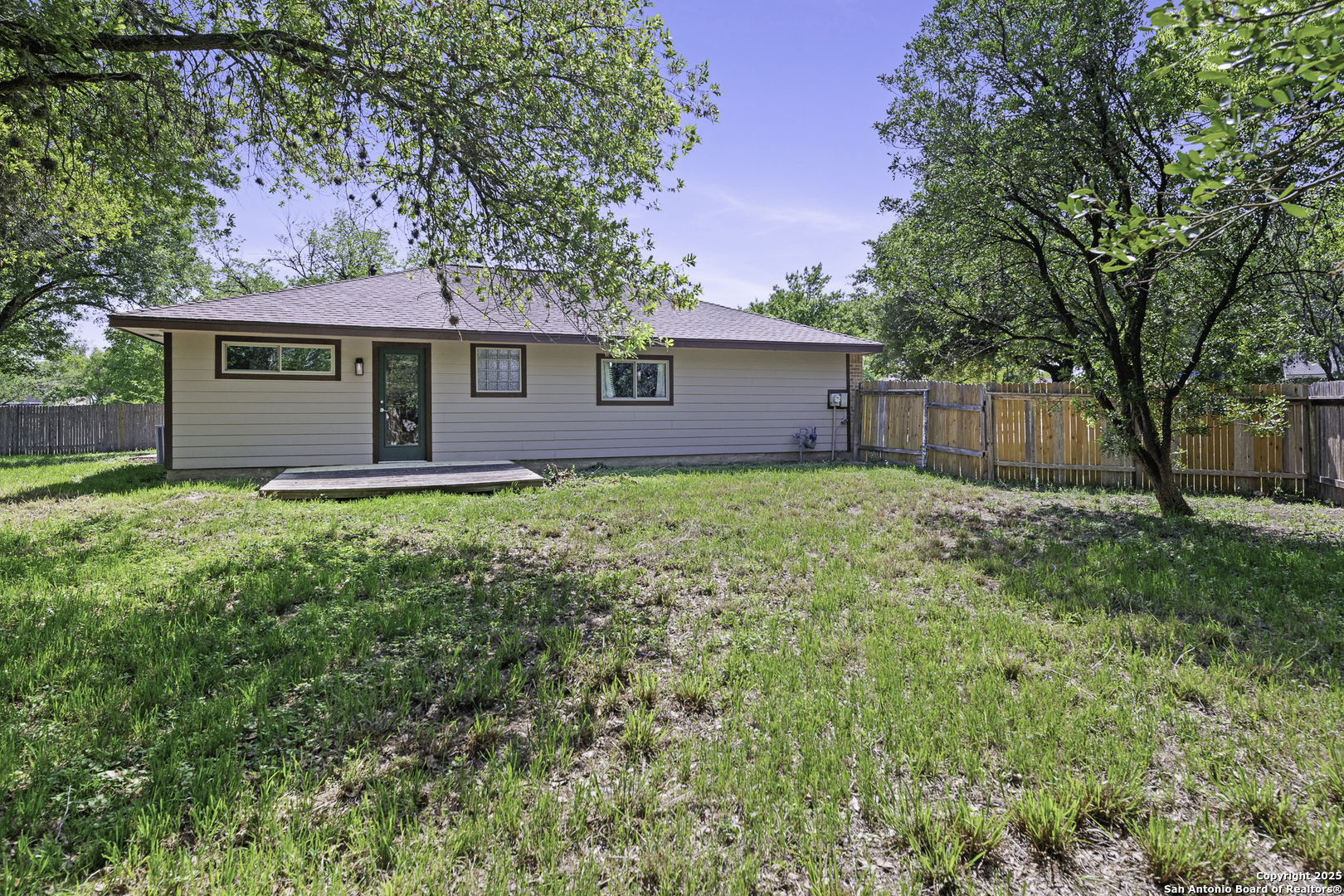 9400 Woodland Hills San Antonio TX 78250