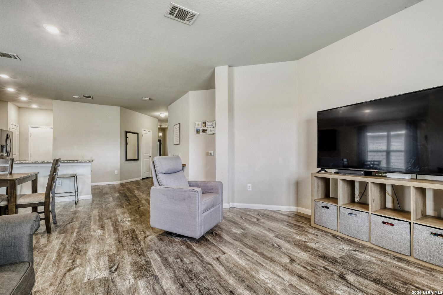 803 Blue Landing San Antonio TX 78221