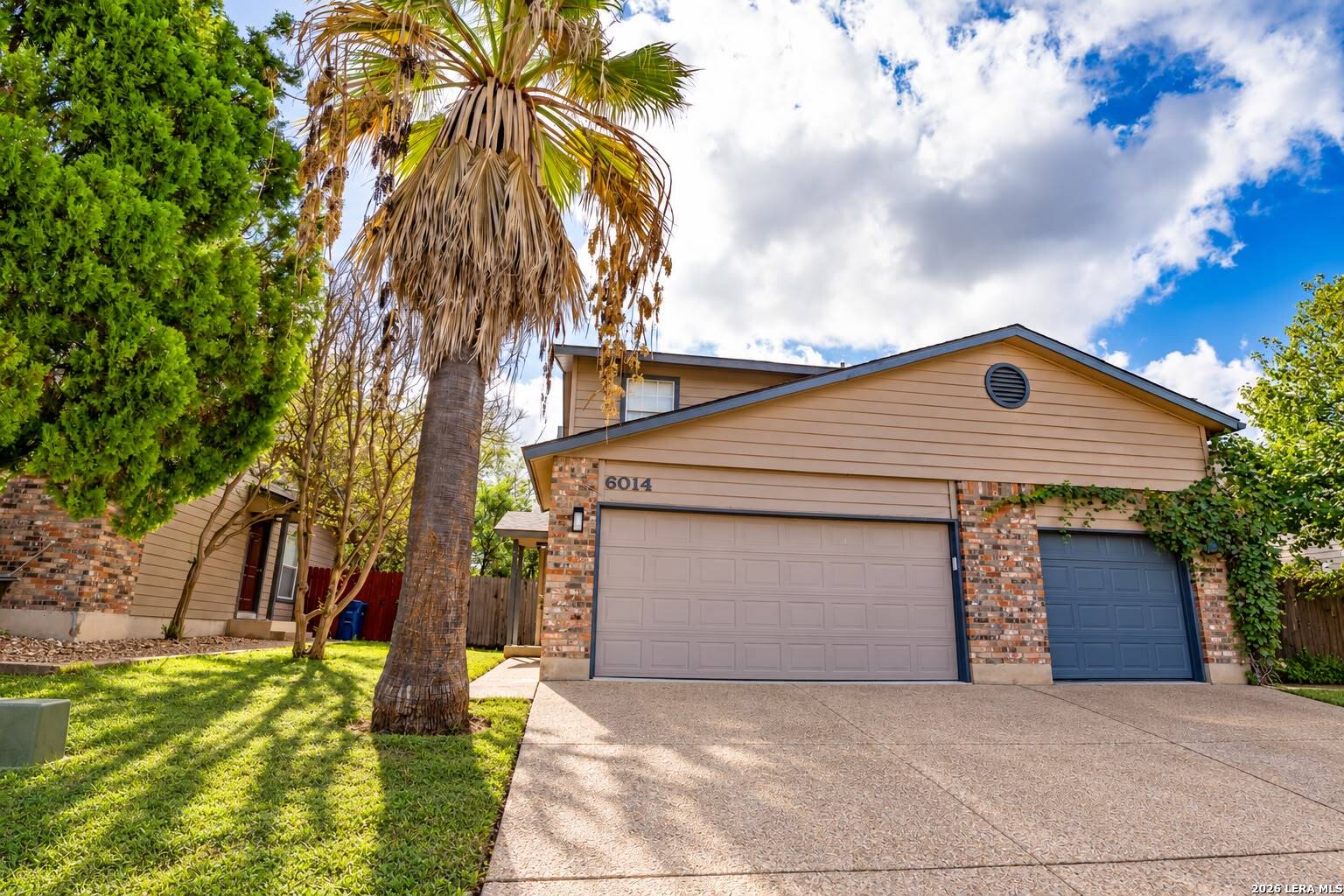 6014 Loch Maree San Antonio TX 78240