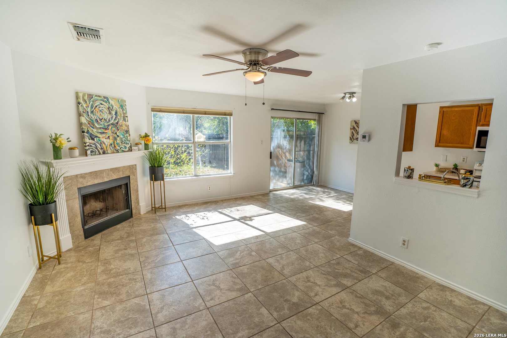 6014 Loch Maree San Antonio TX 78240