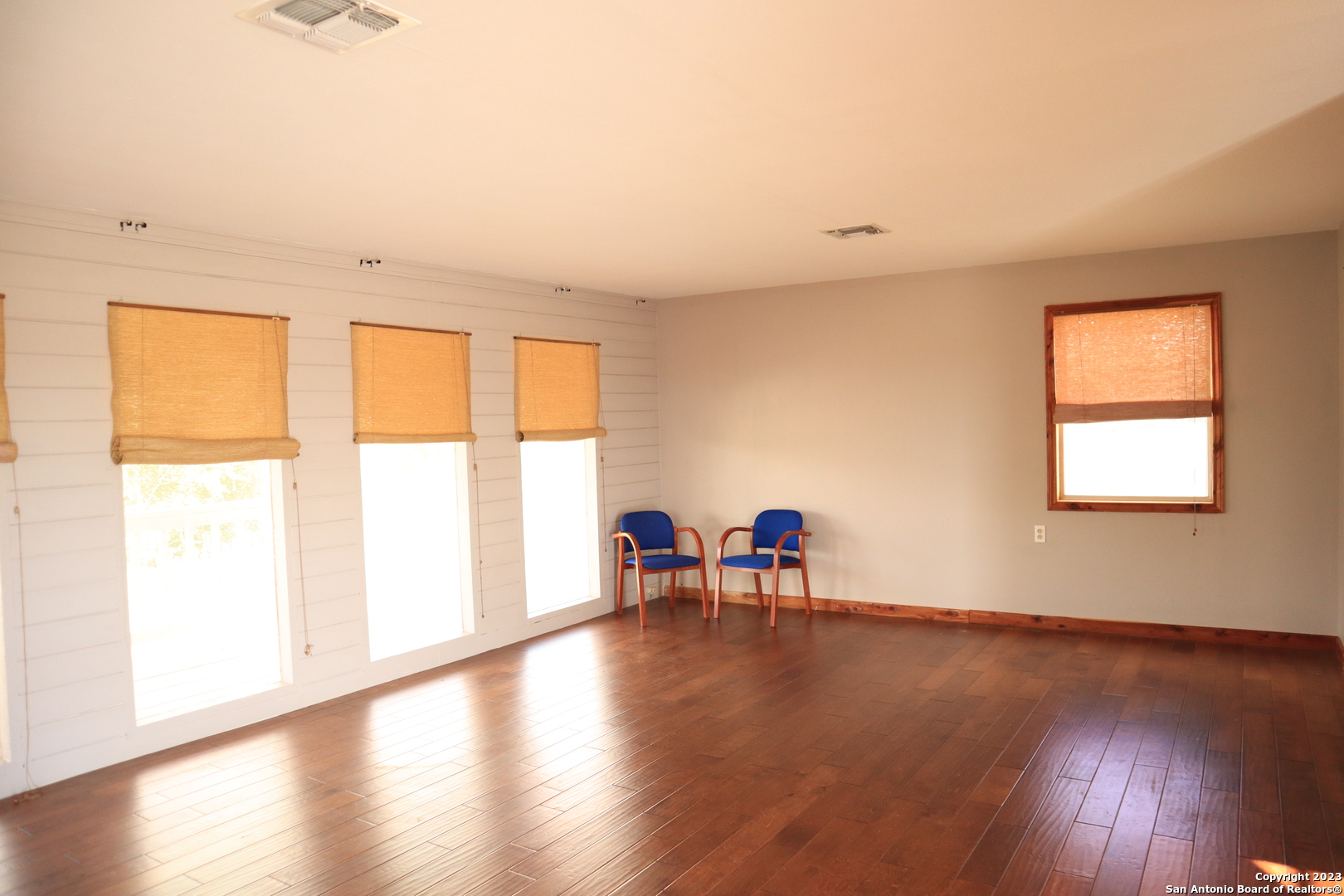 14949 Tx-16 N Medina TX 78055