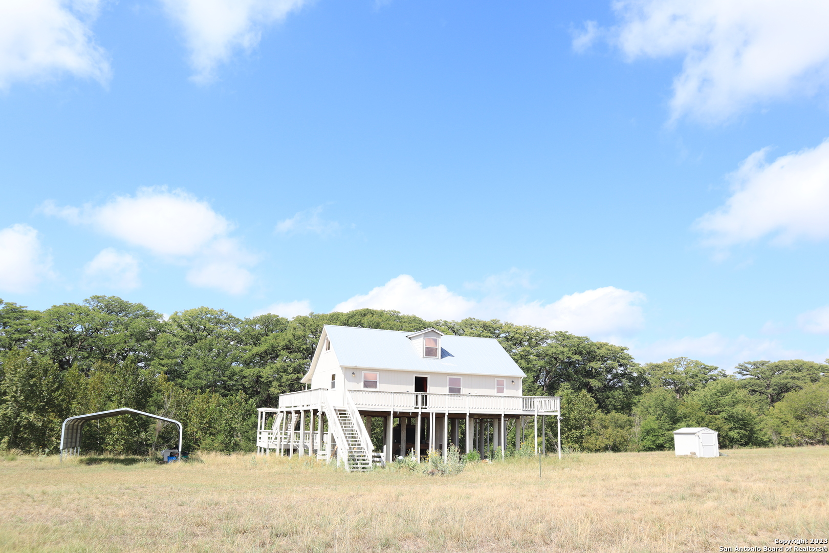 14949 Tx-16 N Medina TX 78055