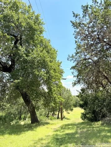Lot 3 Nakomis Drive Bandera TX 78003