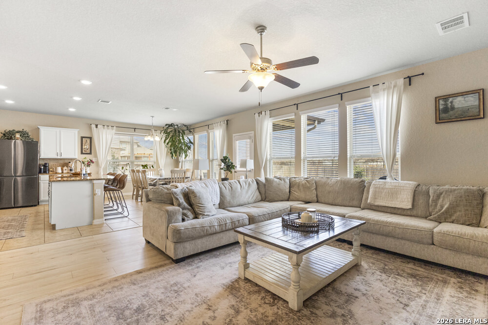 7818 Dutchess Turn San Antonio TX 78253