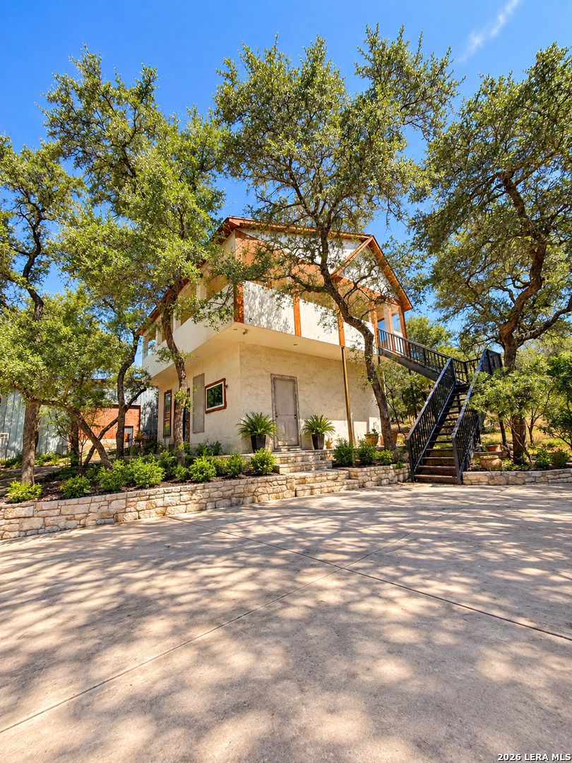17631 Frank Madla Road Helotes TX 78023