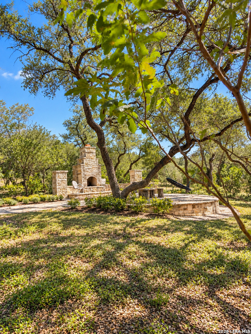 17631 Frank Madla Road Helotes TX 78023
