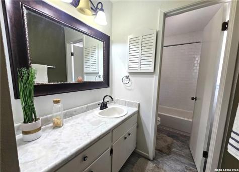 1648 Eastwood Drive Seguin TX 78155