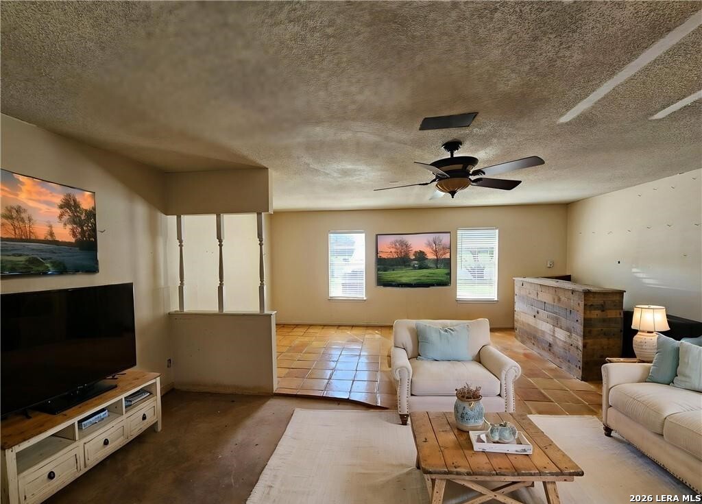 1648 Eastwood Drive Seguin TX 78155
