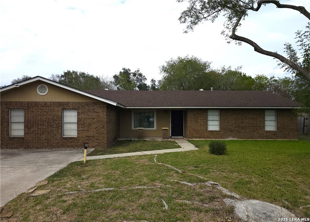 1648 Eastwood Drive Seguin TX 78155