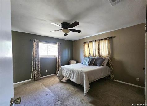 1648 Eastwood Drive Seguin TX 78155