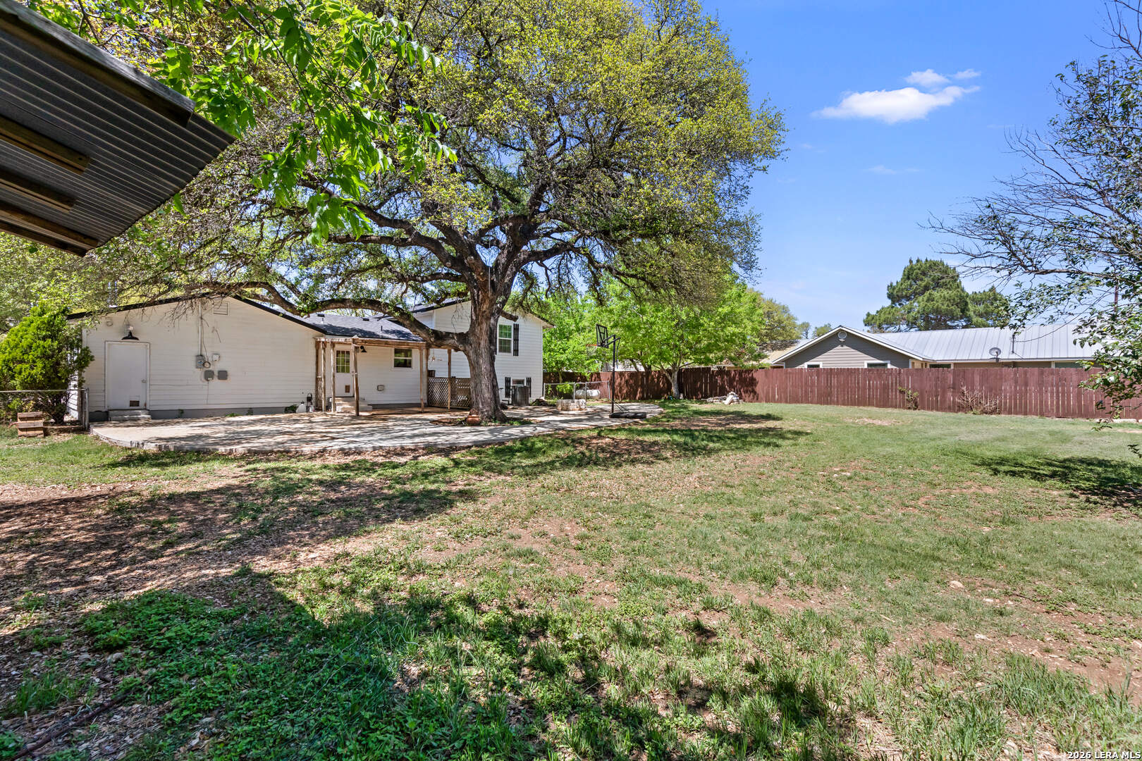 904 Country Road Blanco TX 78606