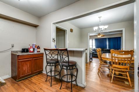 326 Balboa Avenue San Antonio TX 78237