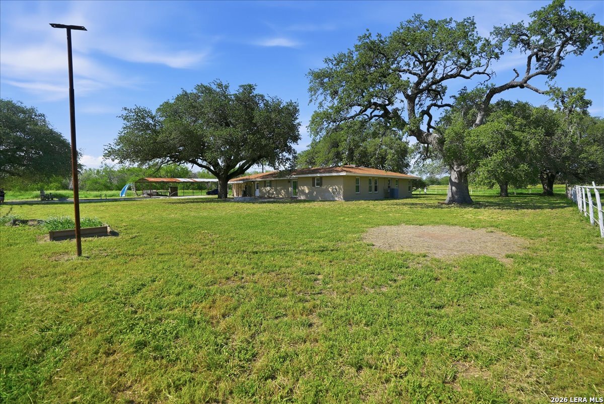 955 S Highway 37 Access George West TX 78022