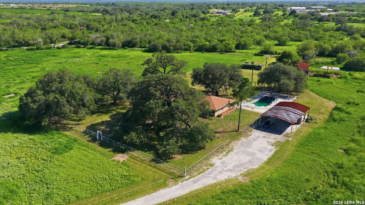 955 S Highway 37 Access George West TX 78022