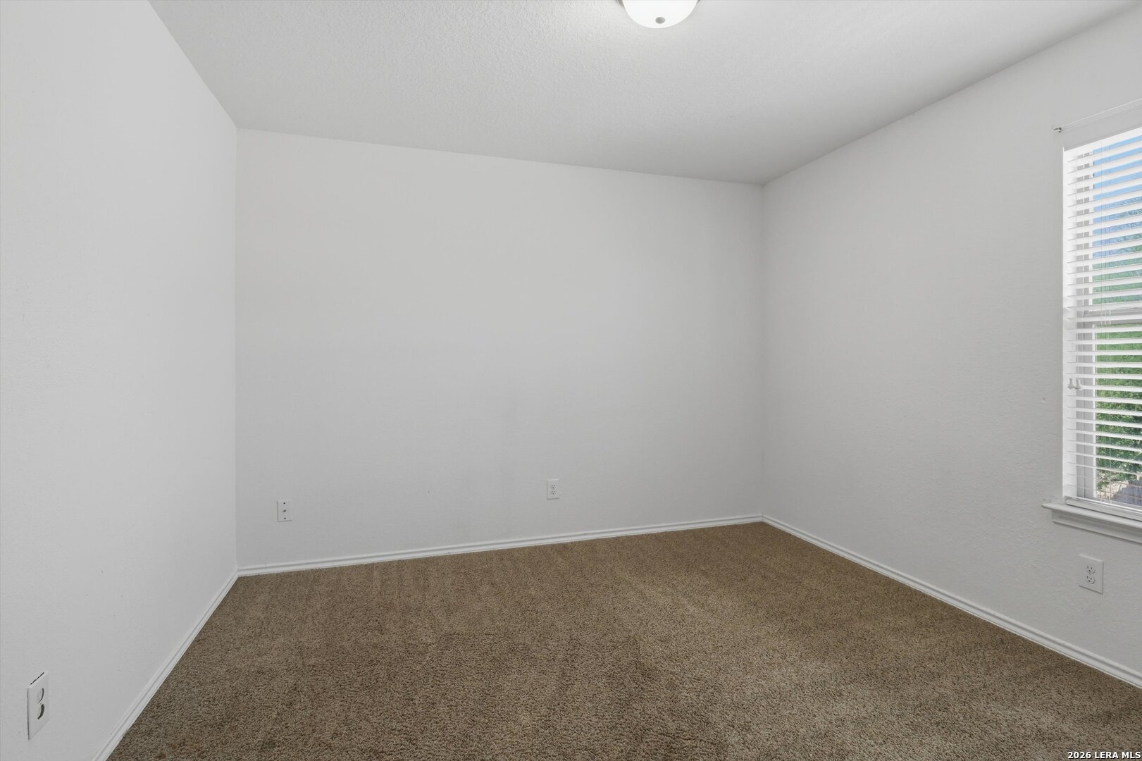 7121 Avery Live Oak TX 78233
