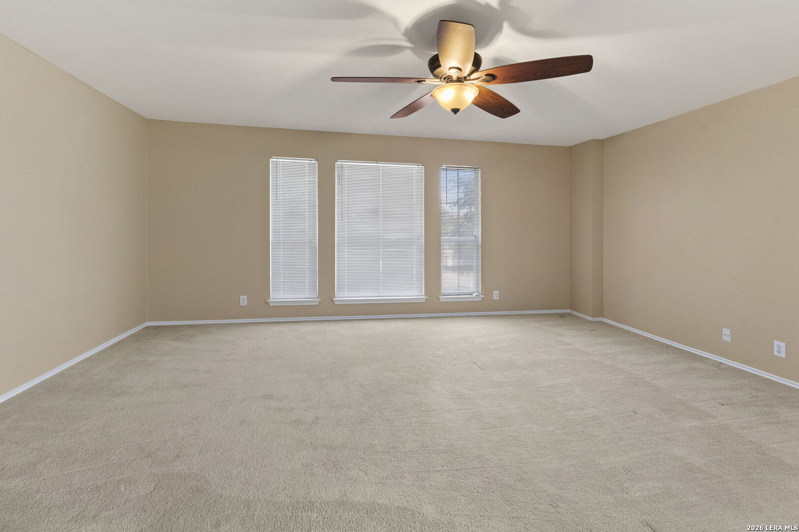 8012 Eagle Peak Helotes TX 78023