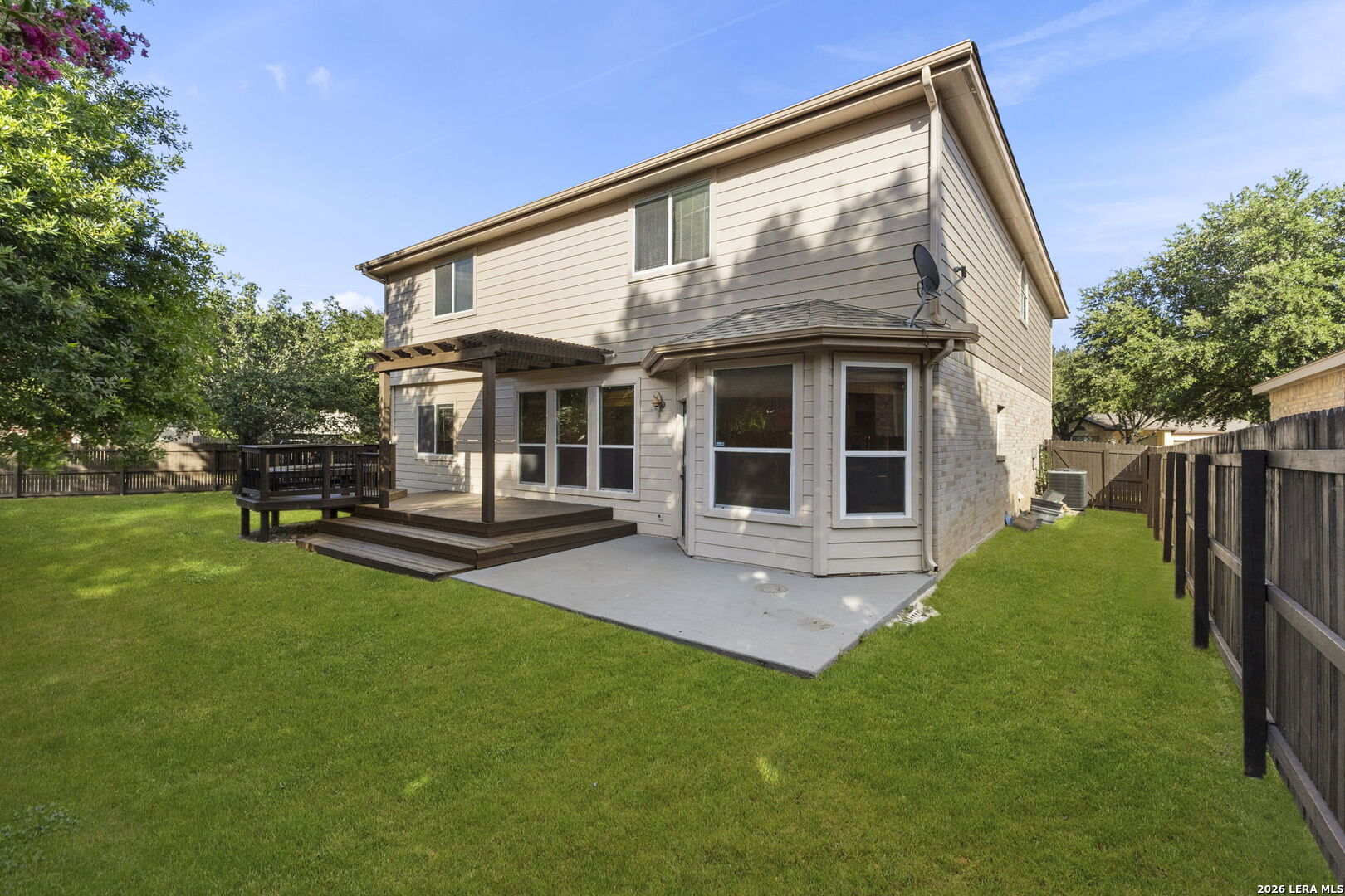 8012 Eagle Peak Helotes TX 78023