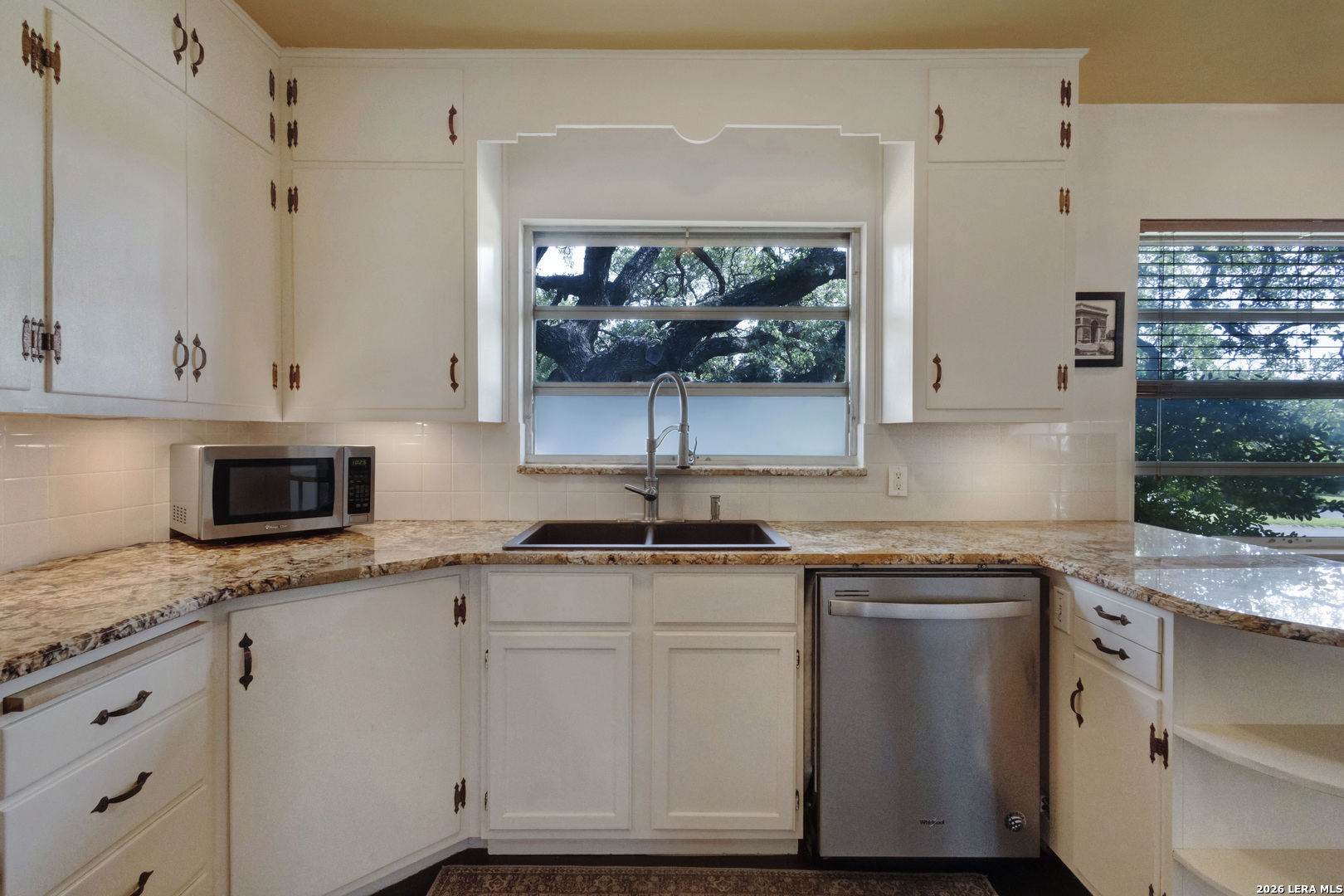 207 Walnut Street Fredericksburg TX 78624