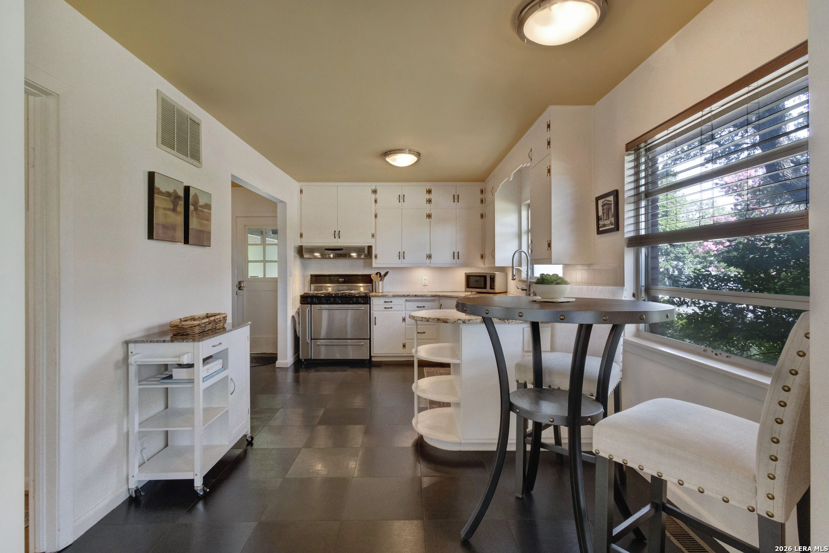 207 Walnut Street Fredericksburg TX 78624