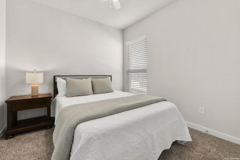 6211 Fox Peak Drive San Antonio TX 78247