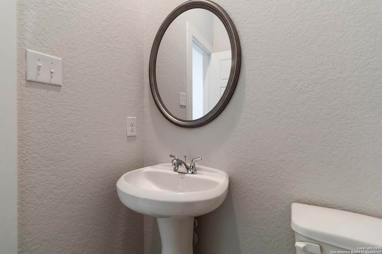 218 Jessica Knoll San Antonio TX 78253