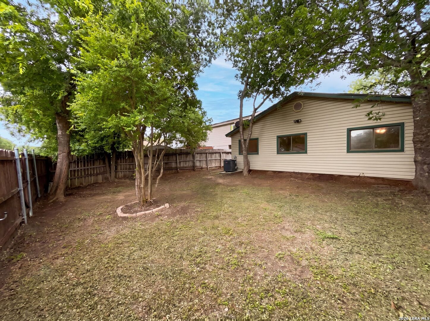 2830 Fisher Field Drive San Antonio TX 78245