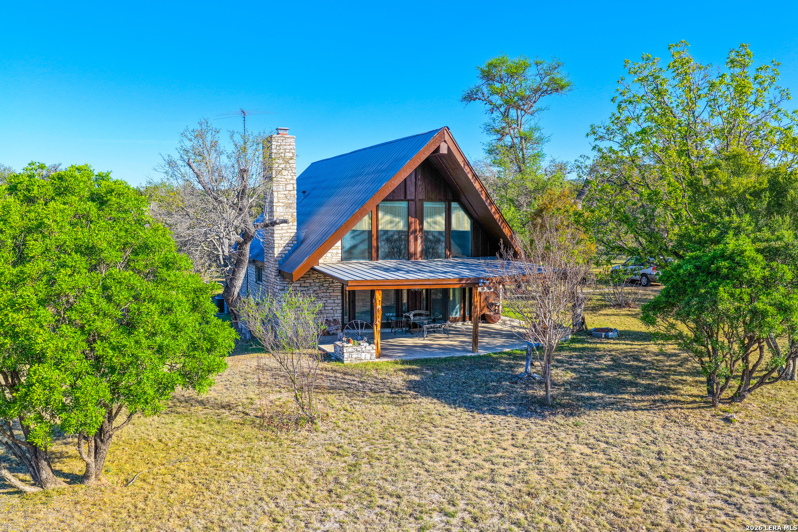 348 Rocky Road Pipe Creek TX 78063