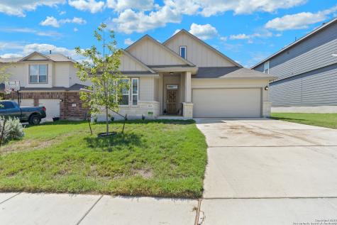 221 Fawn Trace San Antonio TX 78253