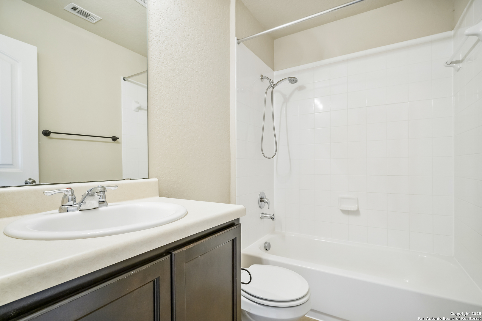 123 Lina Boerne TX 78015