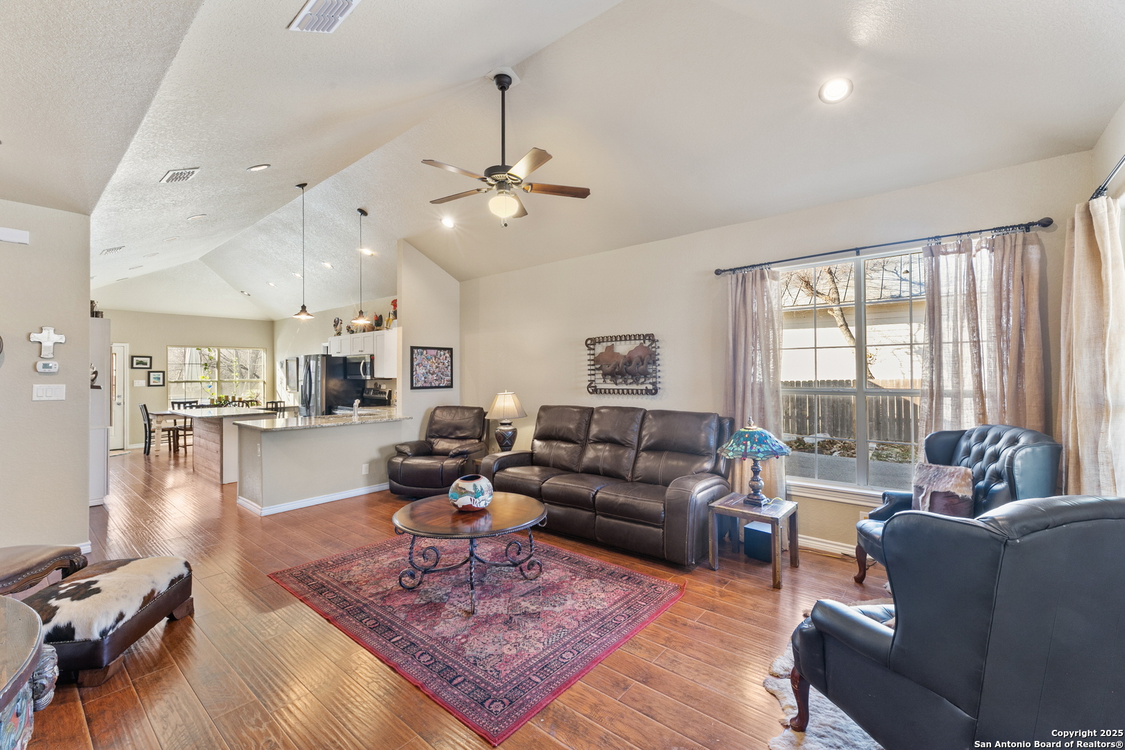 1117 New Fountain Road Hondo TX 78861