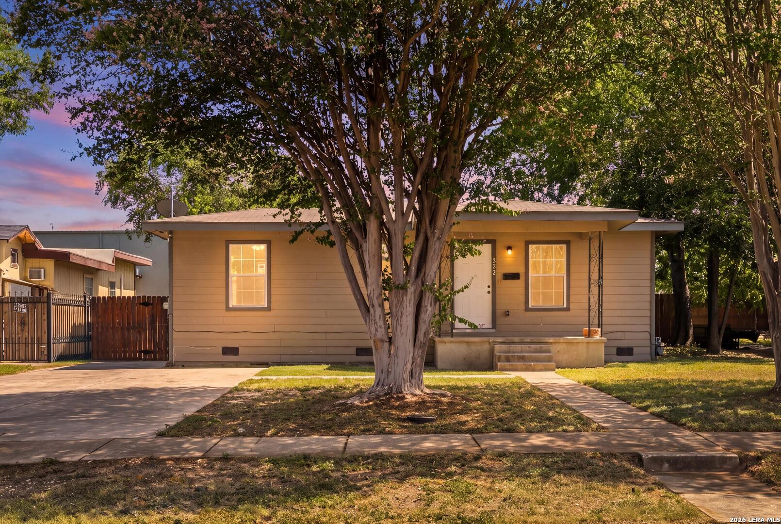 222 Rayburn Drive San Antonio TX 78221