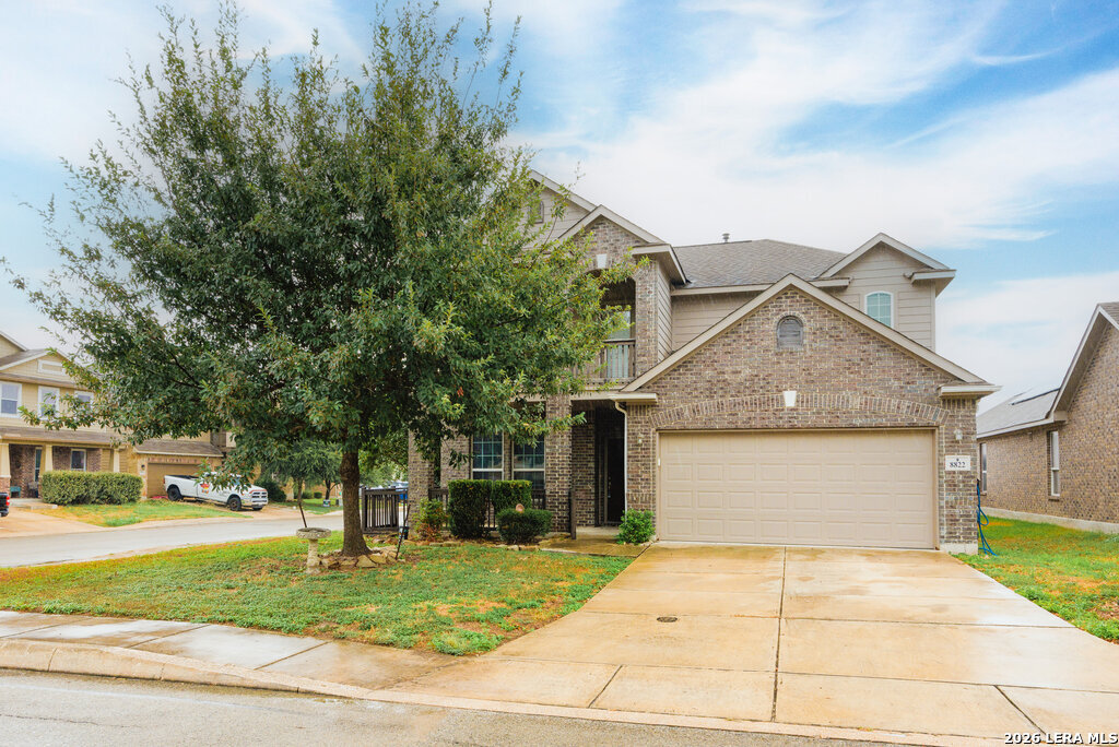 8822 Falcon Park Converse TX 78109