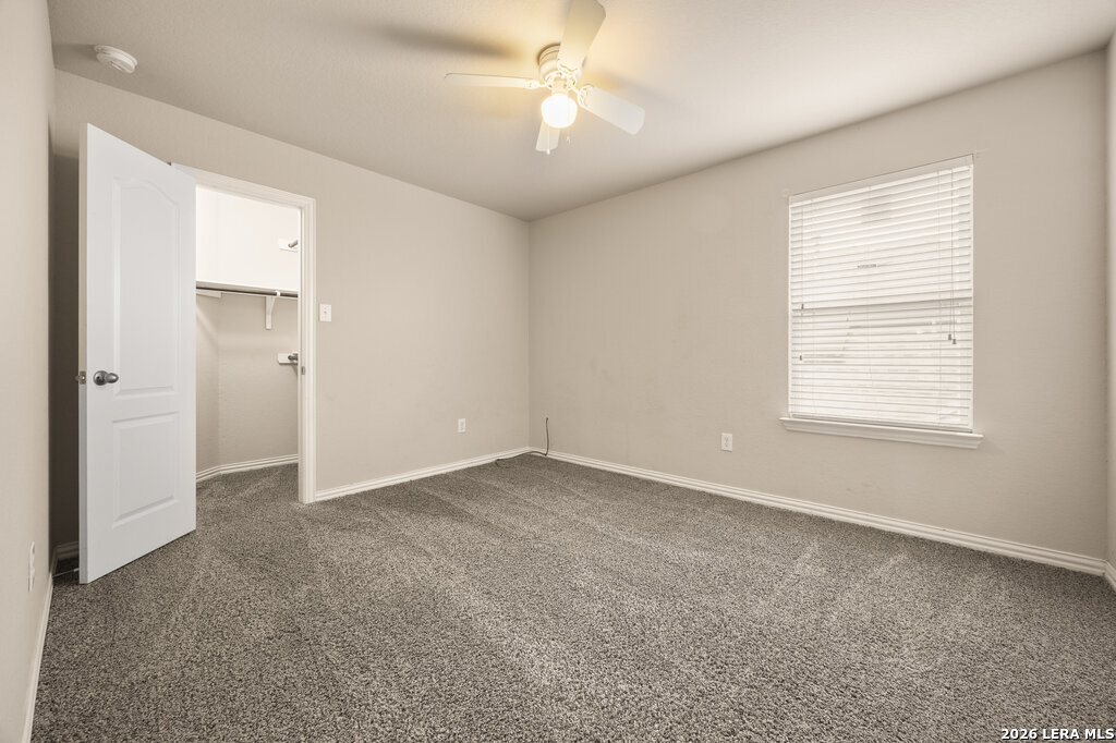 8822 Falcon Park Converse TX 78109