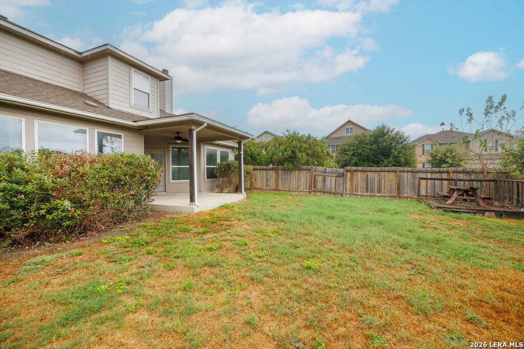 8822 Falcon Park Converse TX 78109