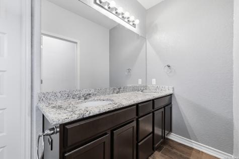 8535 Murray Grey San Antonio TX 78254