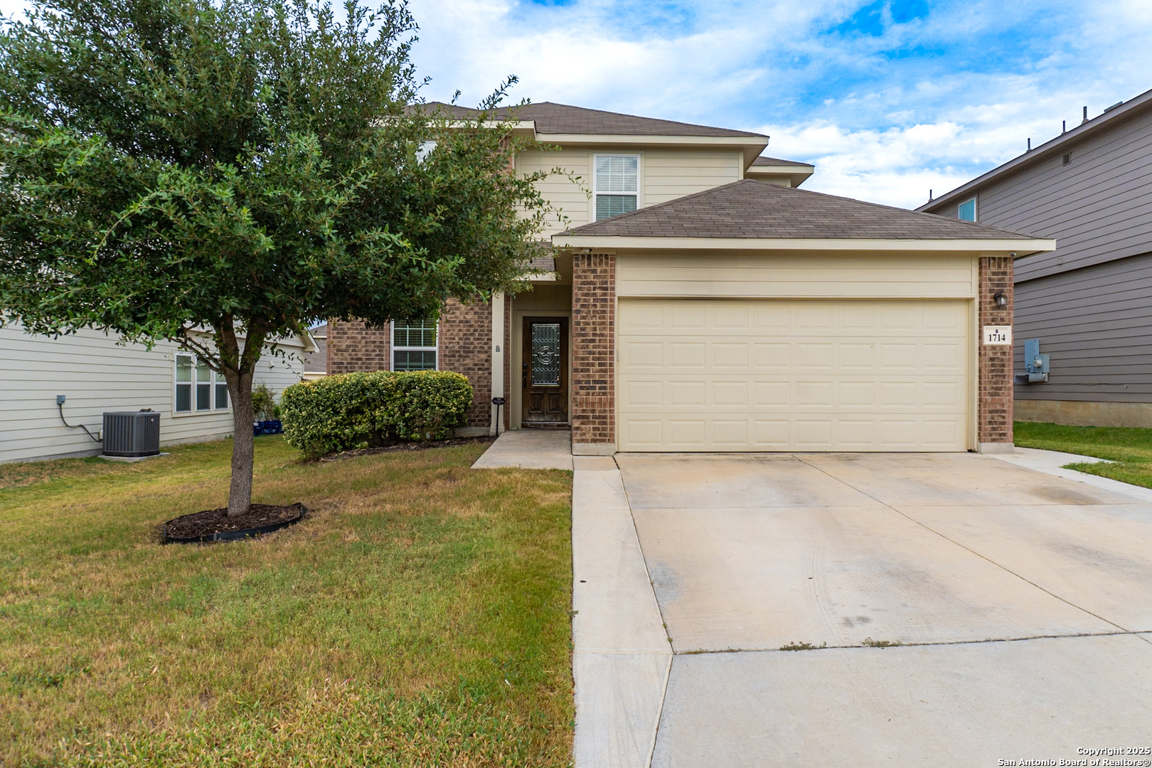 1714 Golden Maple San Antonio TX 78245