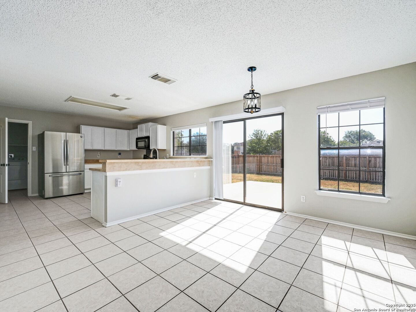 1214 Crossing Oaks San Antonio TX 78253